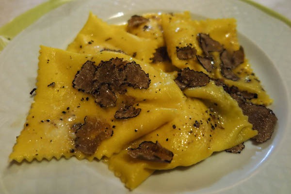 Tortelli maremmani al tartufo, specialità di Grosseto.